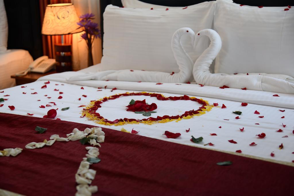 Lazaani Hotel Коломбо Экстерьер фото