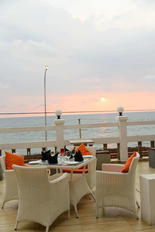 Lazaani Hotel Коломбо Экстерьер фото