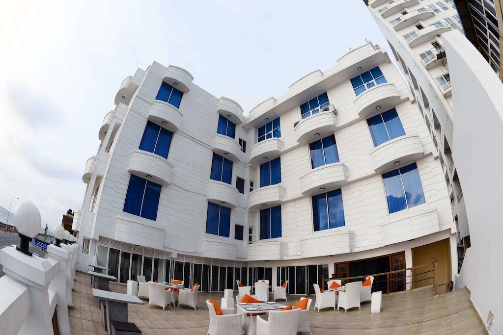 Lazaani Hotel Коломбо Экстерьер фото