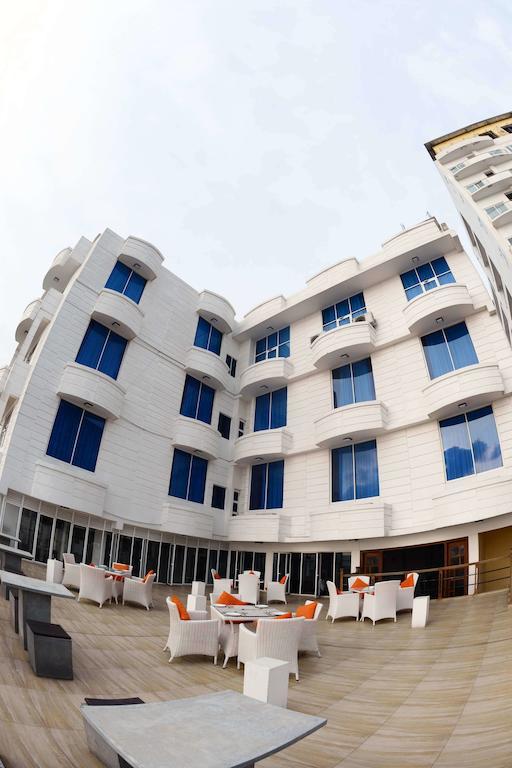 Lazaani Hotel Коломбо Экстерьер фото