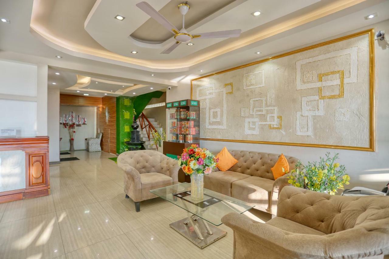 Lazaani Hotel Коломбо Экстерьер фото